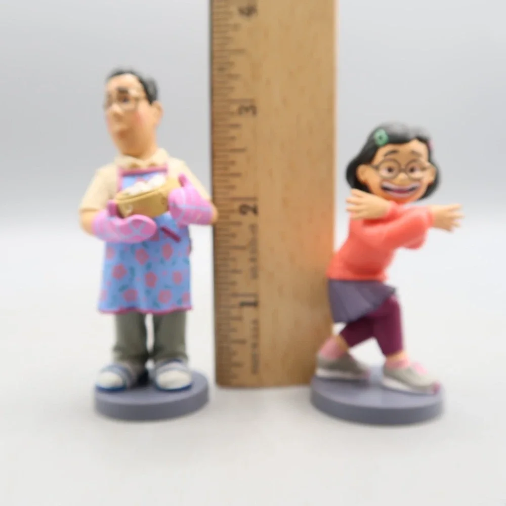 Disney  Pixar Turning Red Jin Lee & Mei PVC Cake Topper Toy Figure